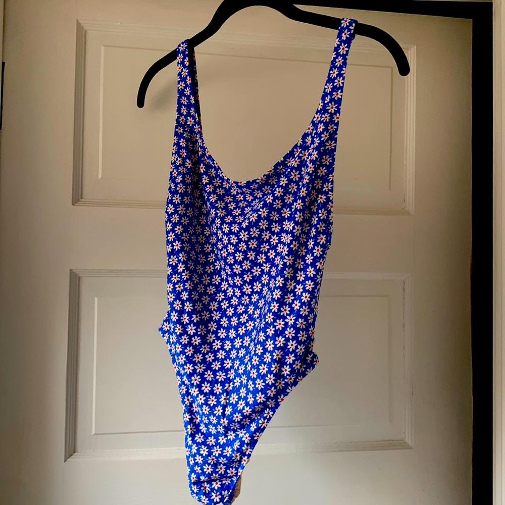 Never worn Madewell bathing suit